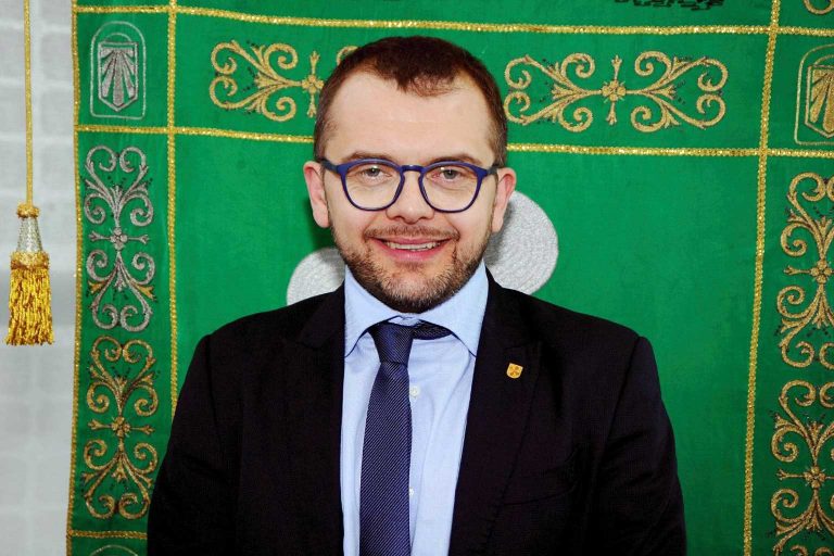 Regione Lombardia promuove turismo legato a vino ed olio di qualità.